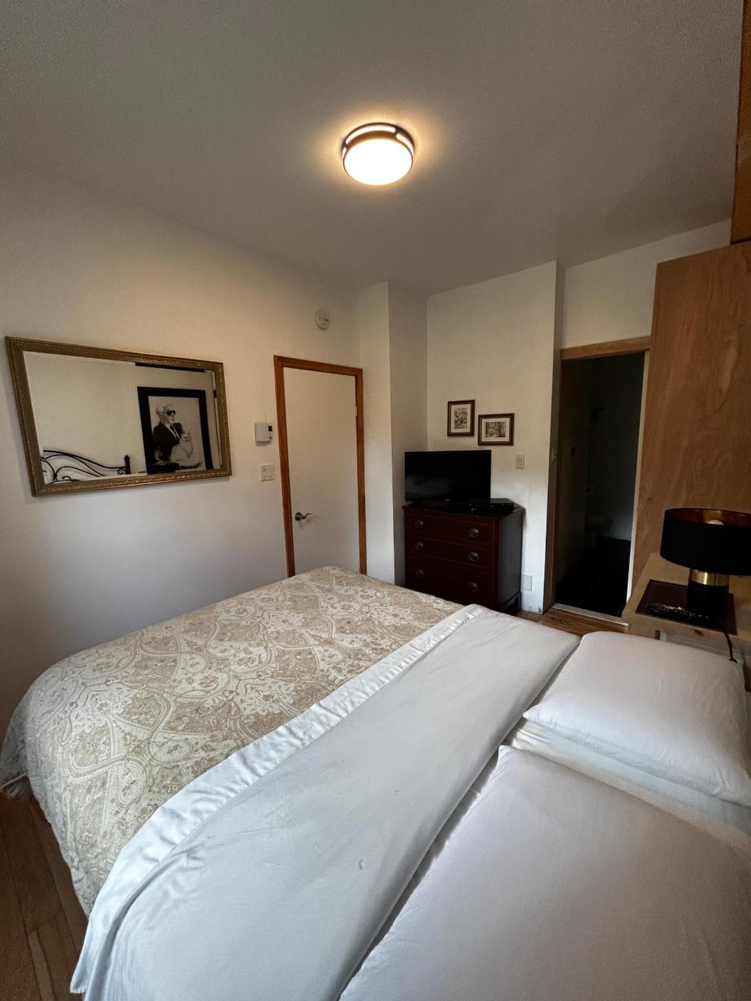 Gite Le Sieur De Joliette Montreal Exterior foto